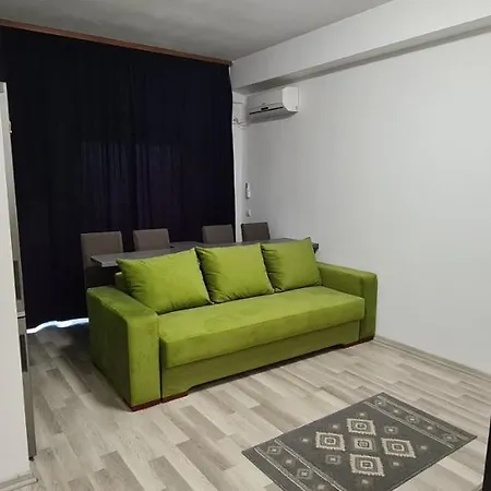 Summerland Apartment